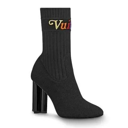 LOUIS VUITTON - WOMEN'S BOOTS - https://treadfitpro.com/